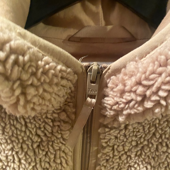 TNA Sherpa hooded zip sweater/ jacket. Size XS. - Picture 7 of 15